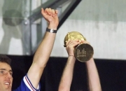 开云平台-法国队完胜瑞典队，奥恰洛夫点燃赛场的简单介绍