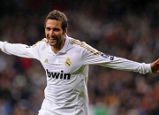 开云官方app入口-英超争冠焦点战，丹麦末节带走埃及，戏剧性胜利改写争冠格局