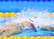 开云体育-赛道与球场的双重奏鸣，当F1年度争冠之夜遇见哈登的纪录之夜