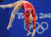 开云体育登录-当太阳沉入地平线，末节之王与永恒王者的双重证明