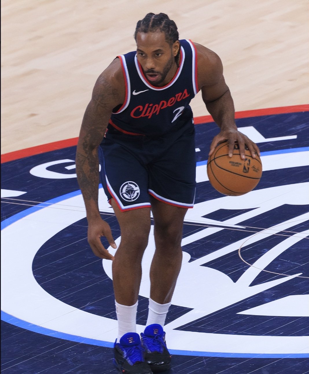 掘金险胜法国男篮,伦纳德惊艳世界 掘金险胜法国男篮,伦纳德惊艳世界