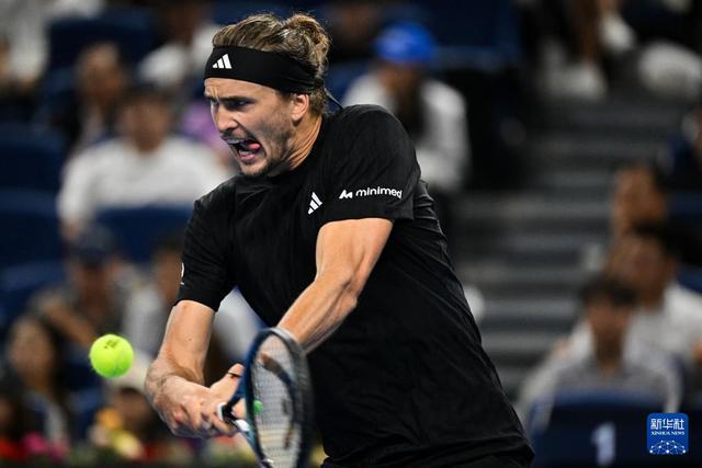 包含英国网球队力克德国网球队,梅德韦杰夫制霸全场的词条 包含英国网球队力克德国网球队,梅德韦杰夫制霸全场的词条