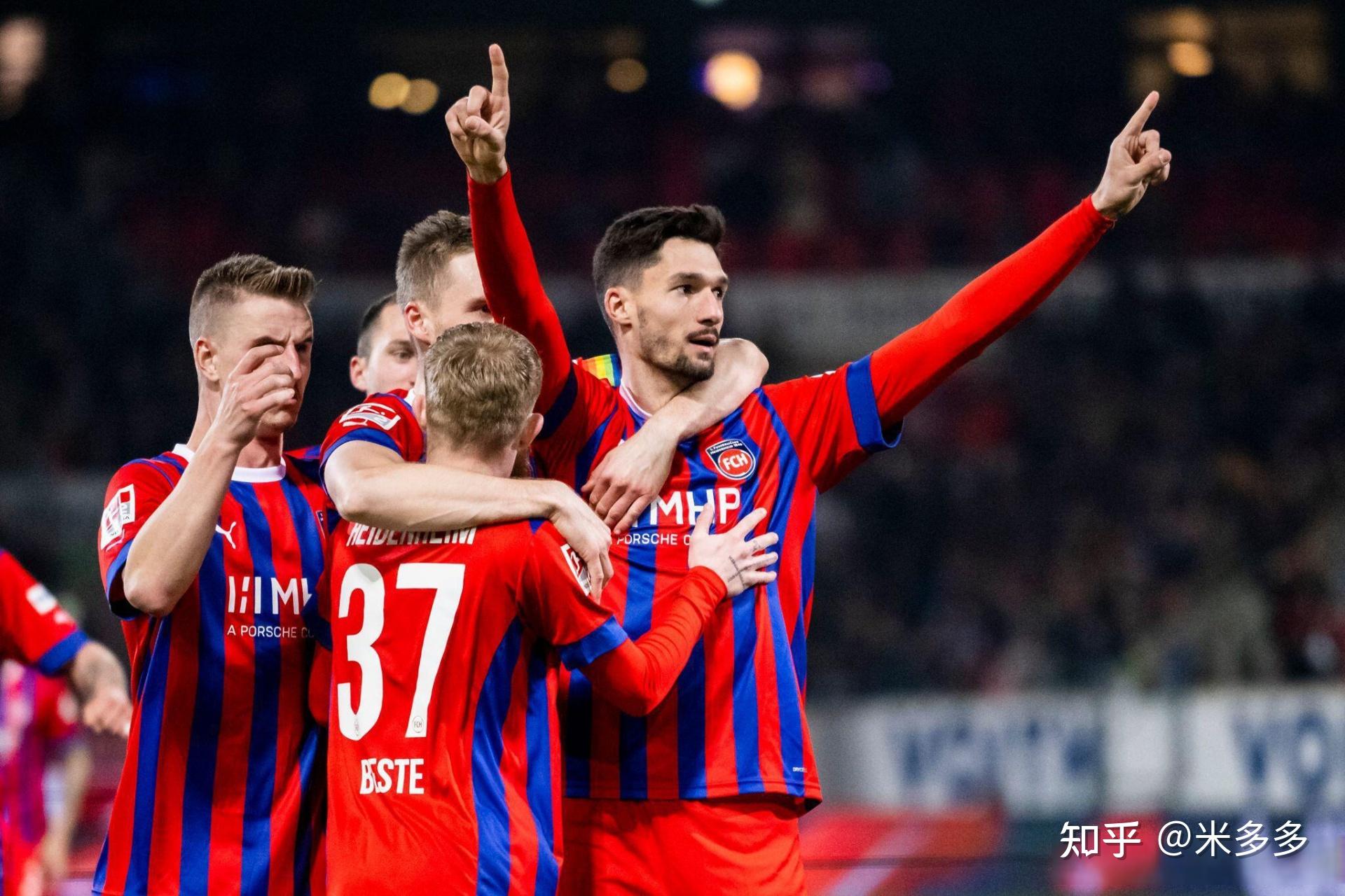 斯图加特遭遇惨败,陷入德甲降级区的简单介绍 斯图加特遭遇惨败,陷入德甲降级区的简单介绍