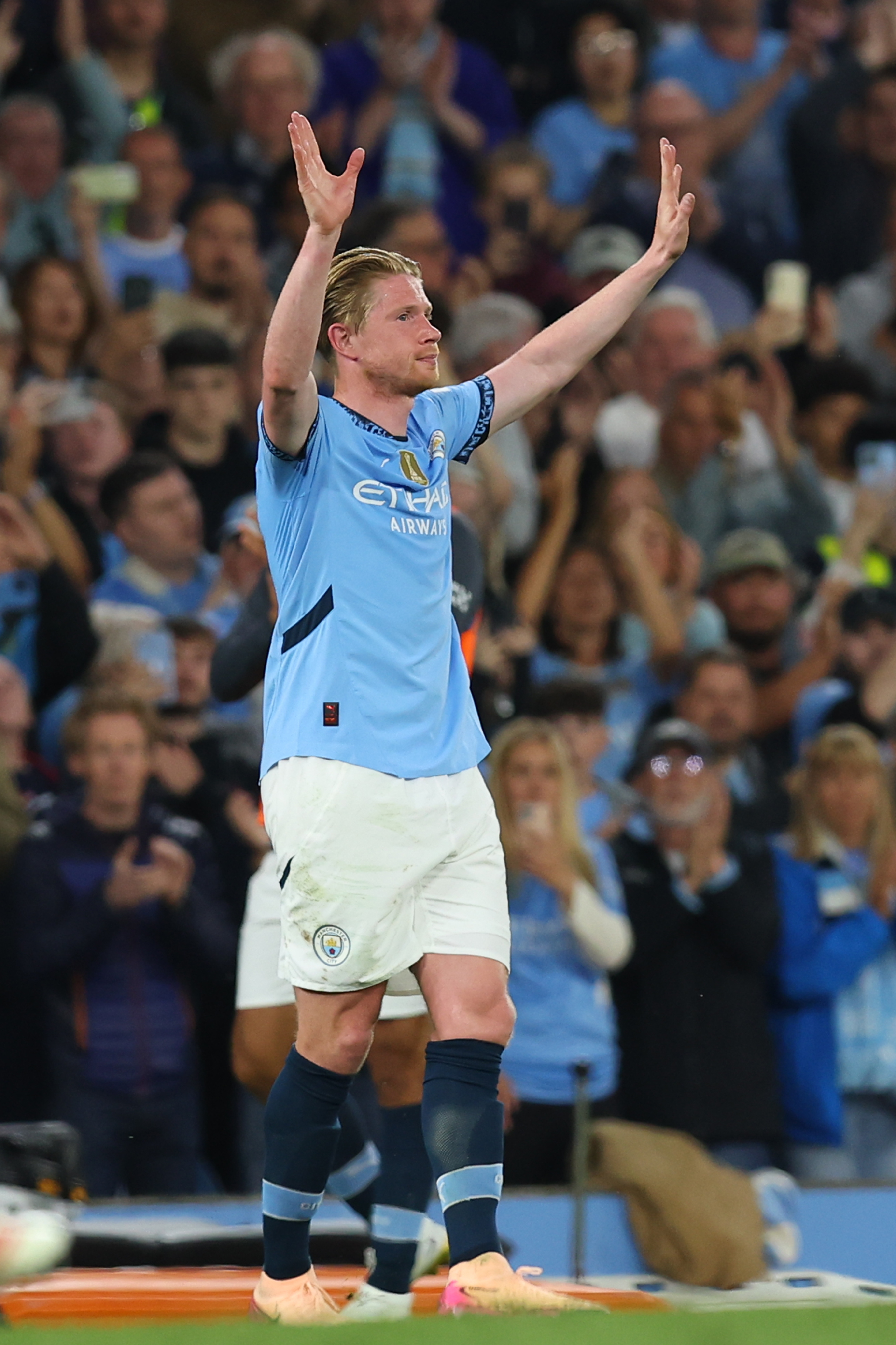 曼联客场绝杀伯恩茅斯,继续保持不败 曼联客场绝杀伯恩茅斯,继续保持不败