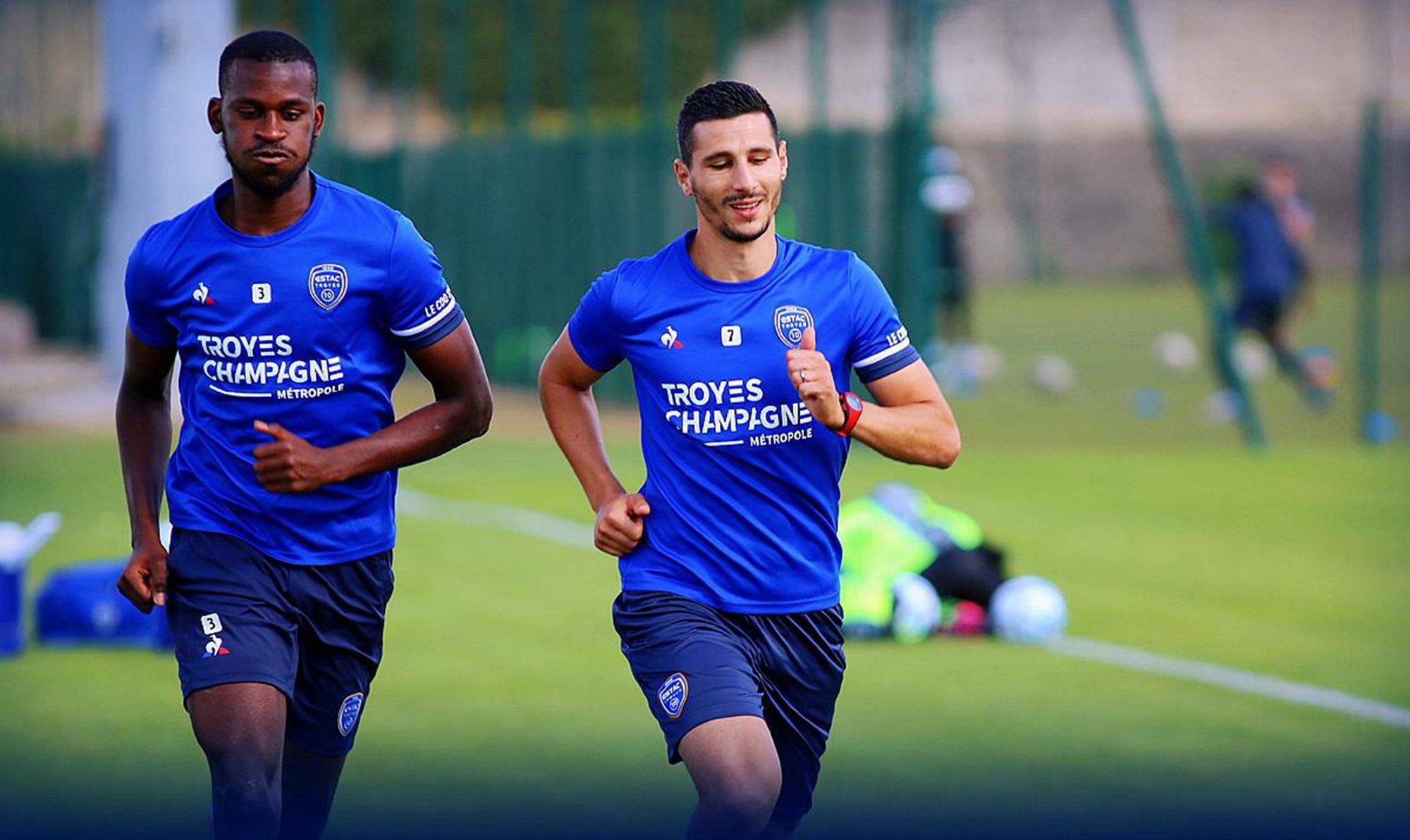 圣埃蒂安客场胜出,排名逐渐上升的简单介绍 圣埃蒂安客场胜出,排名逐渐上升的简单介绍