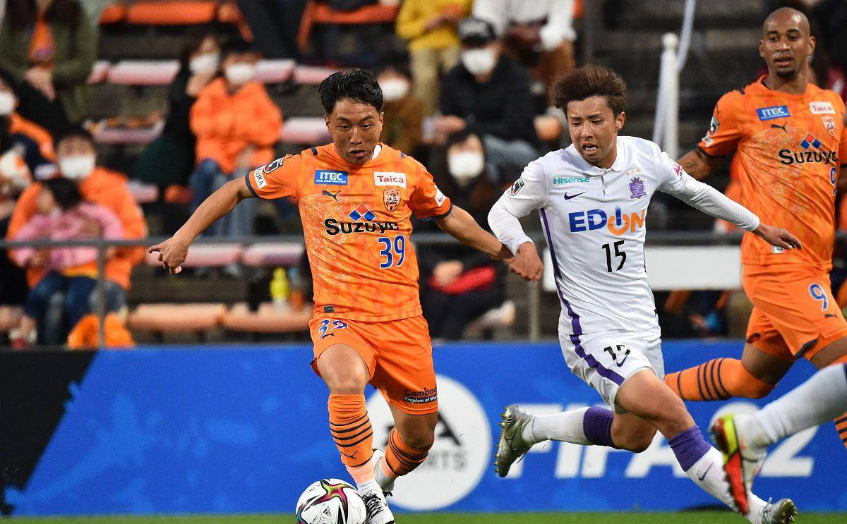 柏太阳神击败韩国球队全北现代的简单介绍 柏太阳神击败韩国球队全北现代的简单介绍