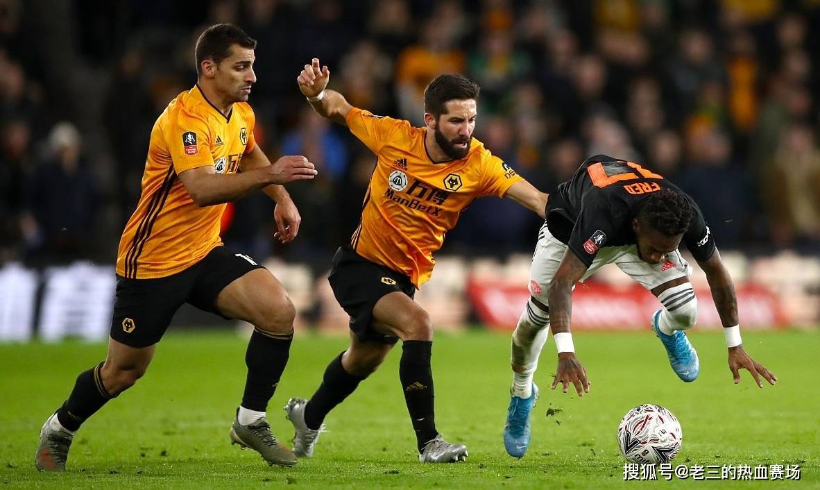 选手高唱胜利颂歌!谢菲联球员全力以赴的简单介绍 选手高唱胜利颂歌!谢菲联球员全力以赴的简单介绍