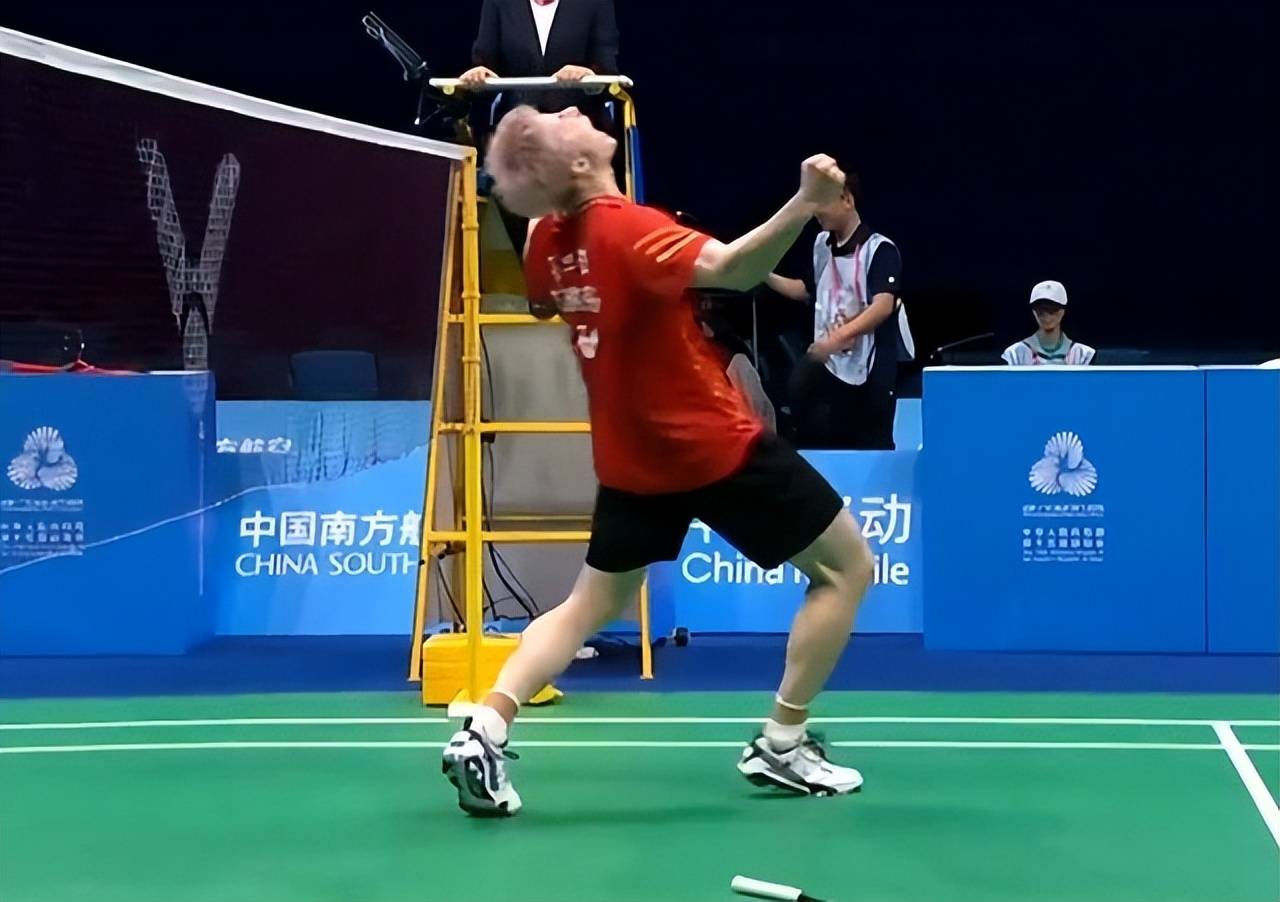 日本队翻盘泰国队,石宇奇统治全场的简单介绍 日本队翻盘泰国队,石宇奇统治全场的简单介绍