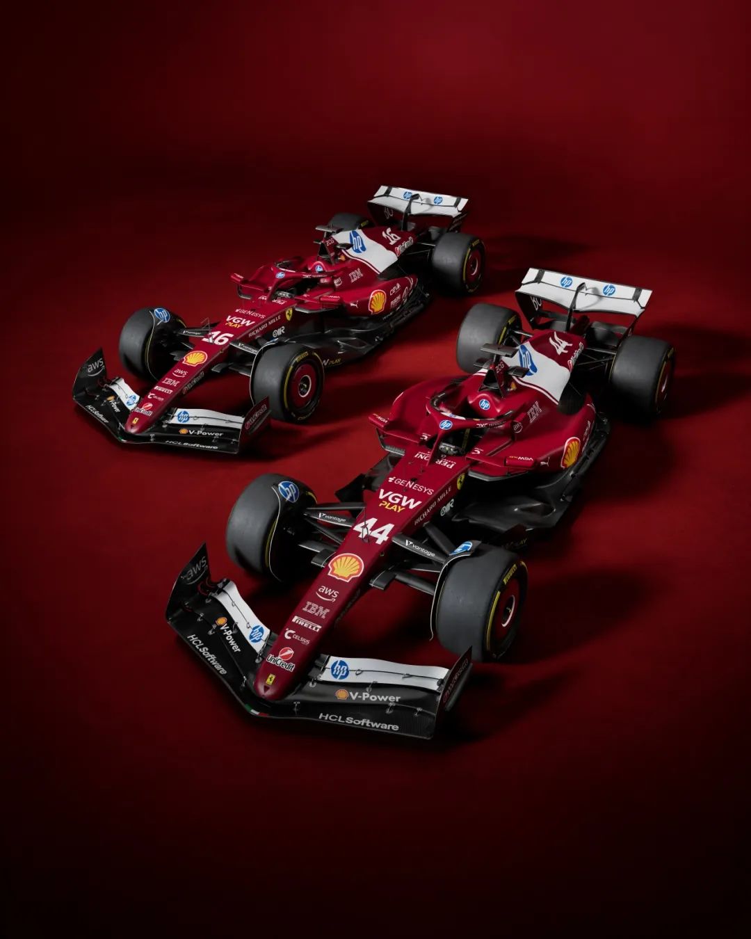 哈斯车队险胜索伯车队，汉密尔顿统治全场的简单介绍