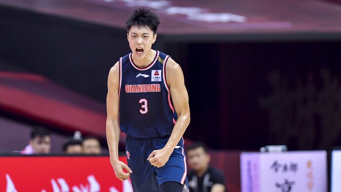 新疆队绝杀广州队，范弗利特关键制胜的简单介绍