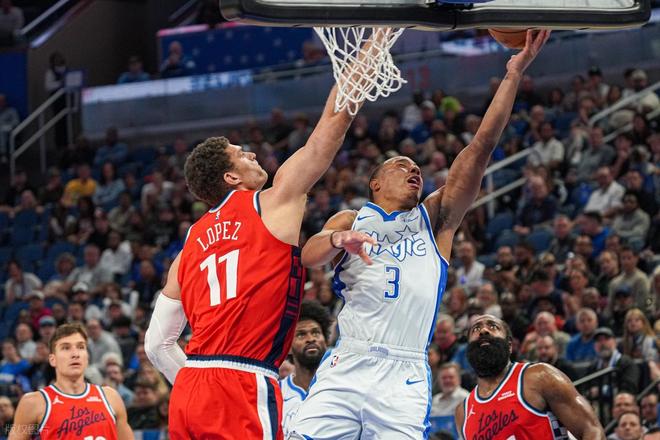 魔术轻取快船,保罗关键制胜的简单介绍 魔术轻取快船,保罗关键制胜的简单介绍