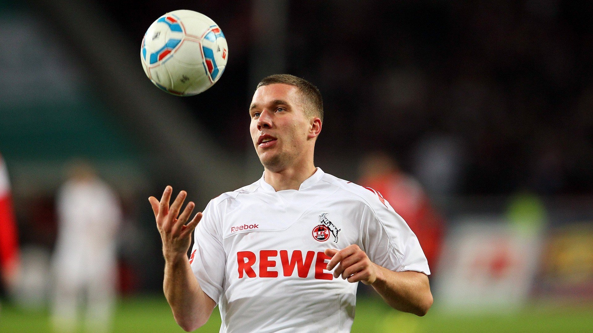 双城记，F1摩纳哥的极速艺术与曼联欧战的生死救赎