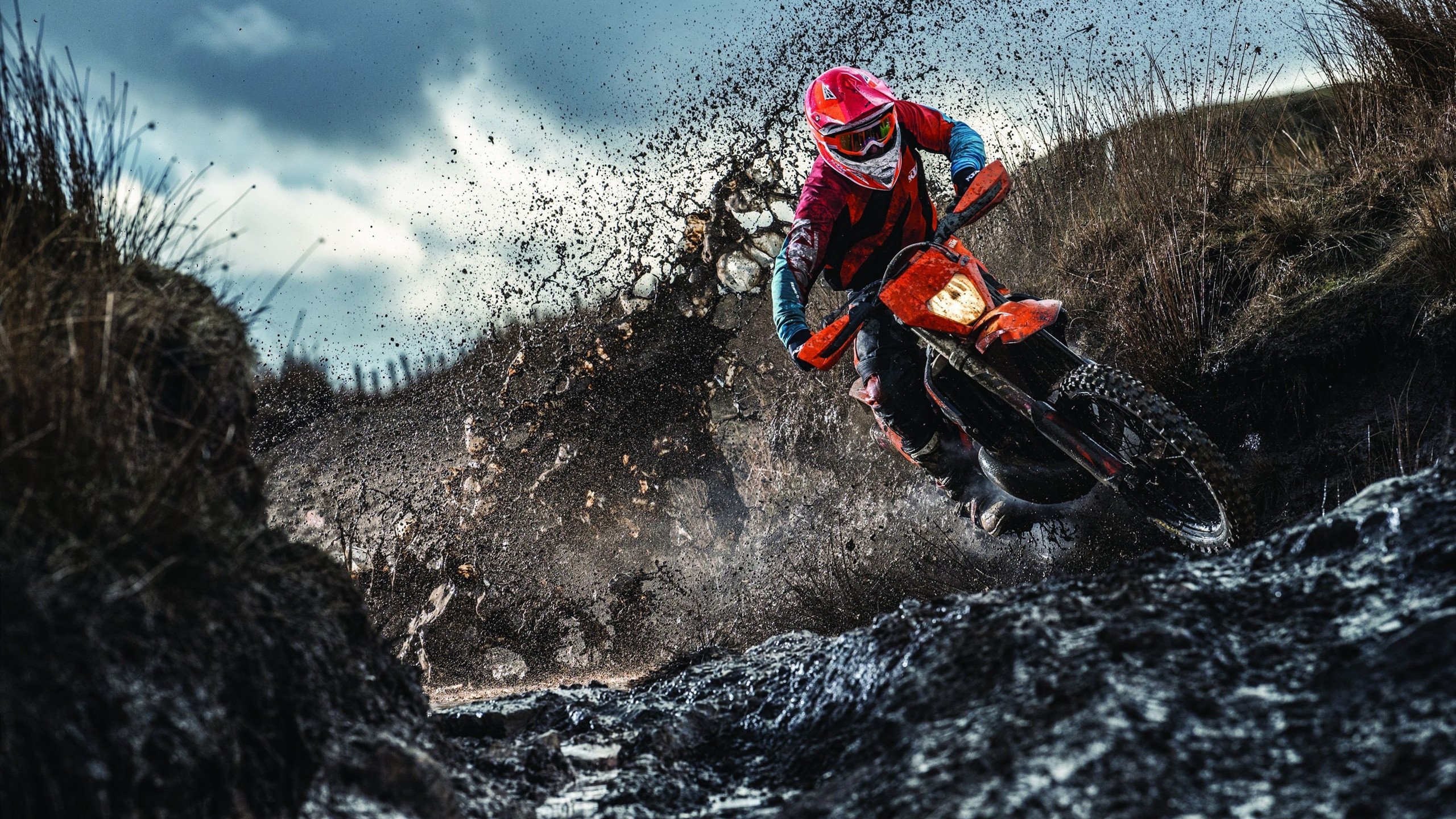 从苏格兰翻盘到英超争冠，莫德里奇如何用中场魔法接管比赛